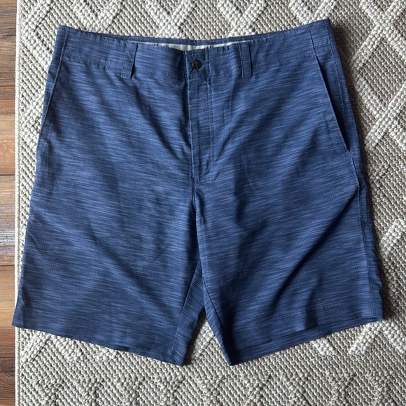 Callaway Other - Callaway golf shorts blue size 36